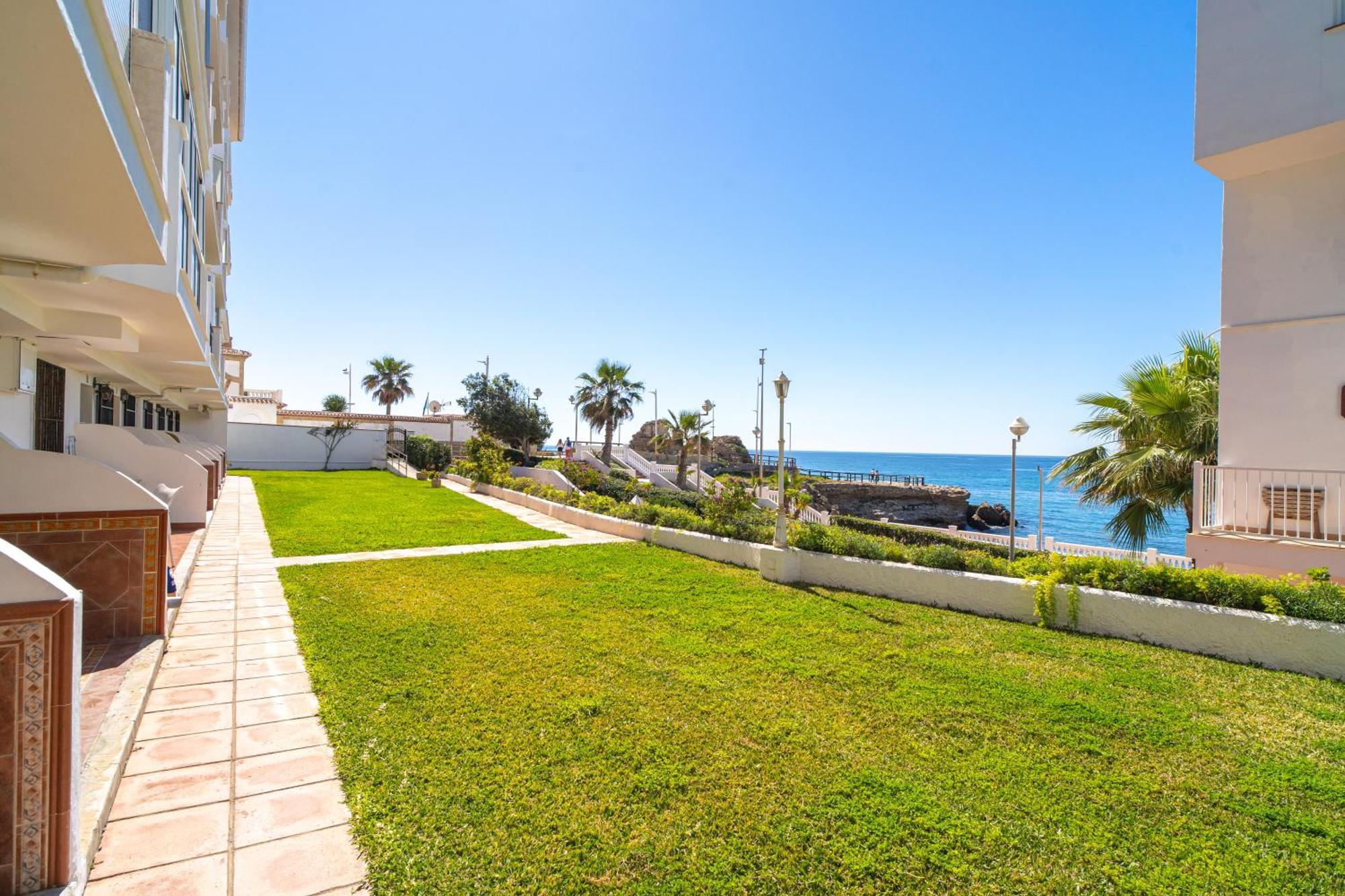 Arce 5 Torrecilla Beach Casasol Nerja Dış mekan fotoğraf
